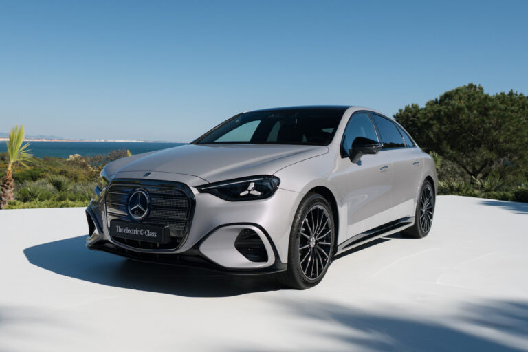 Электрический Mercedes C-Class: версия попроще — цена под ключ 2026