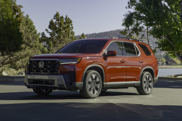 Новый большой кроссовер Honda выше Pilot: ввоз в РФ и цена под ключ